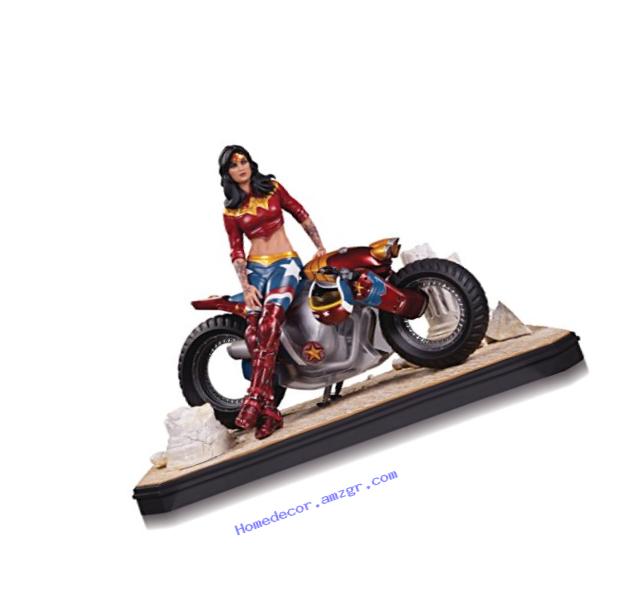 DC Collectibles Gotham City Garage: Wonder Woman Statue